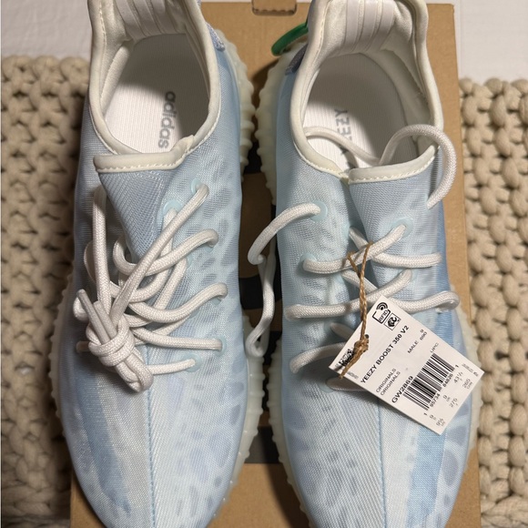 Yeezy Light 350 V2 - Mono Ice